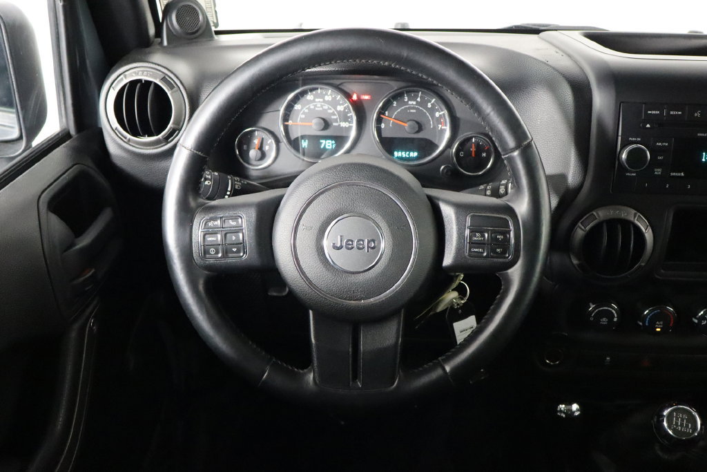Used 2014 Jeep Wrangler Sport w/ Connectivity Group AWD/4WD image 7