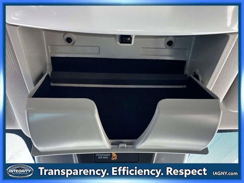 Certified 2023 Nissan Rogue SV image 38