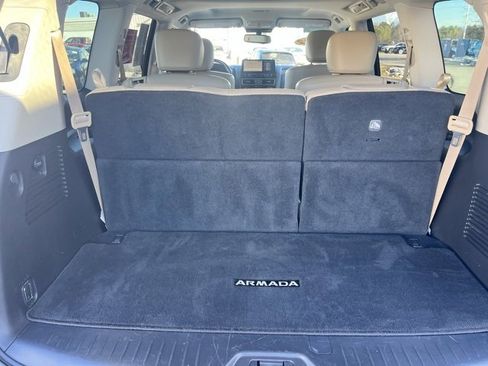 Certified 2022 Nissan Armada SL w/ Captain's Chairs Package image 42