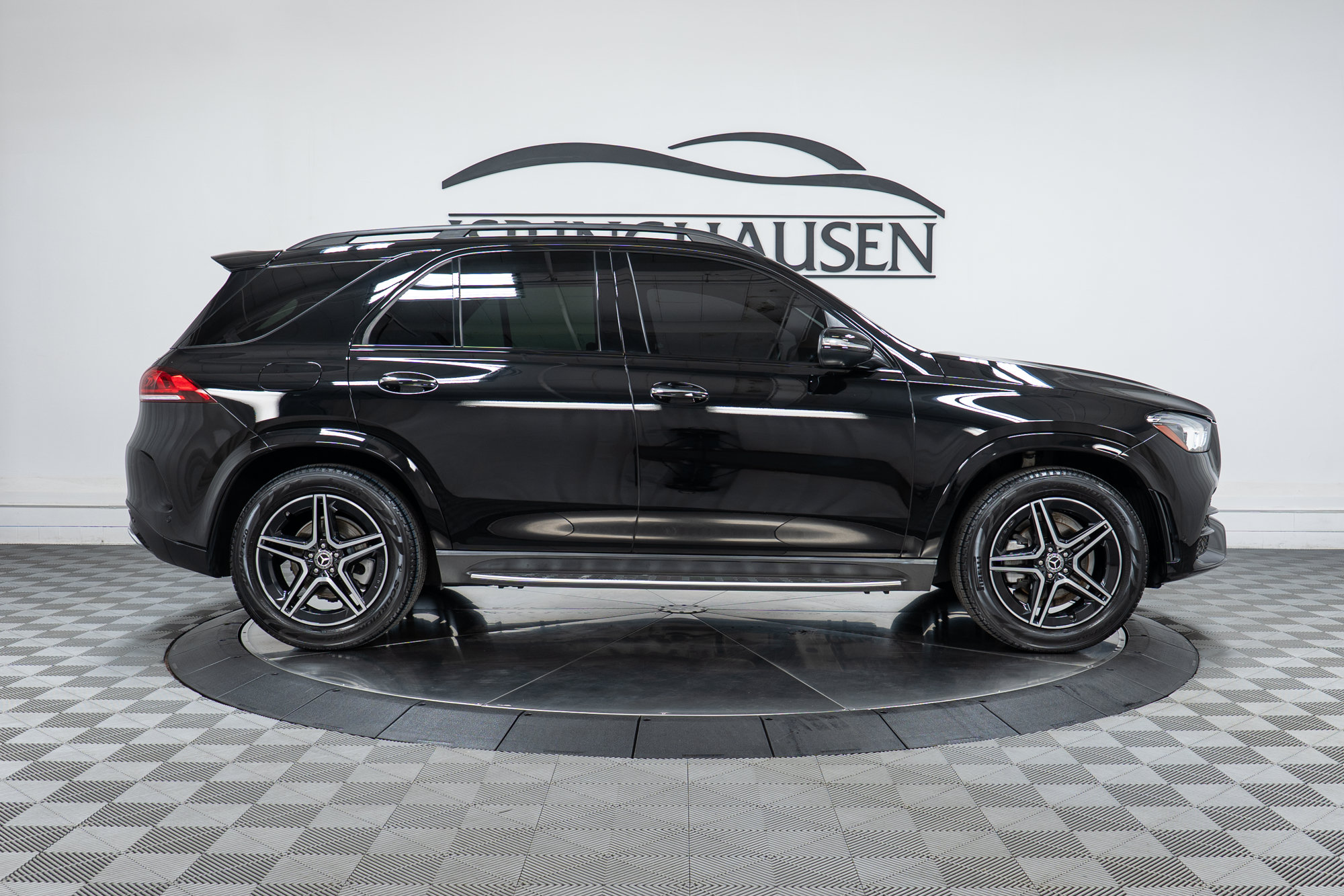 Used 2023 Mercedes-Benz GLE 350 4MATIC image 4