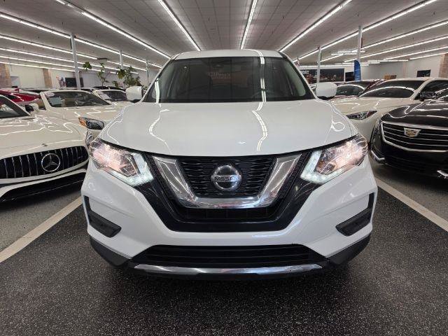 Used 2020 Nissan Rogue S FWD image 3