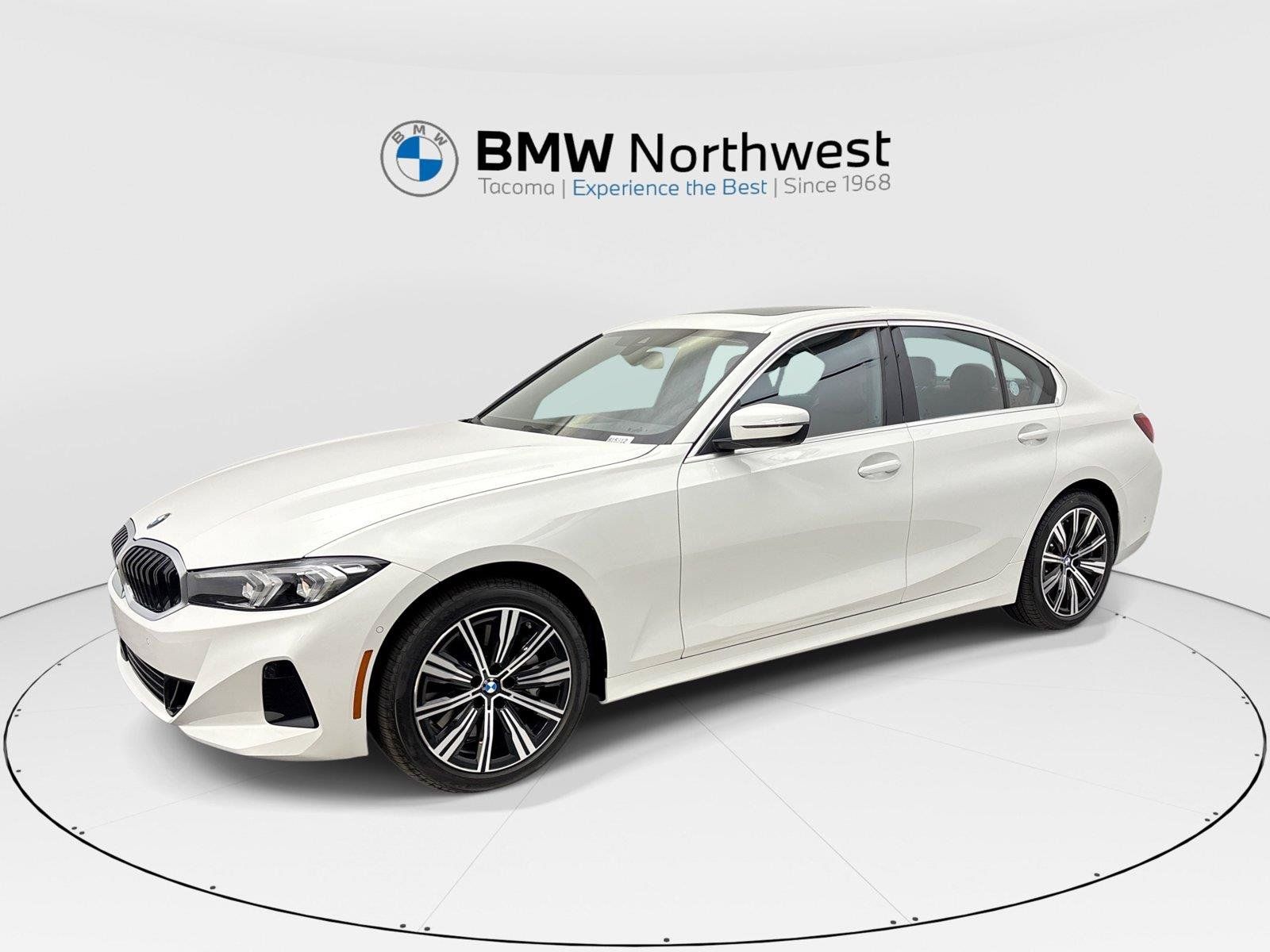 New 2026 BMW 330i Sedan w/ Convenience Package RWD image 1