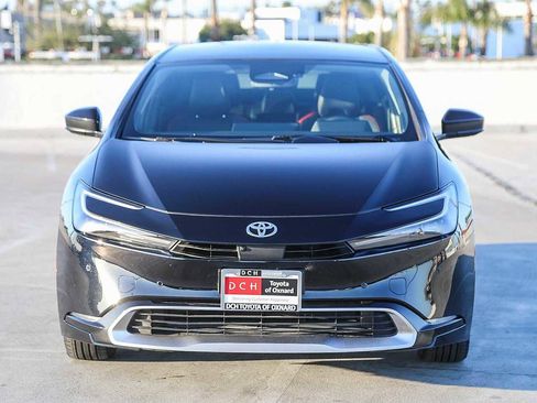 Used 2024 Toyota Prius Prime Premium w/ Advanced Technology Package image 3