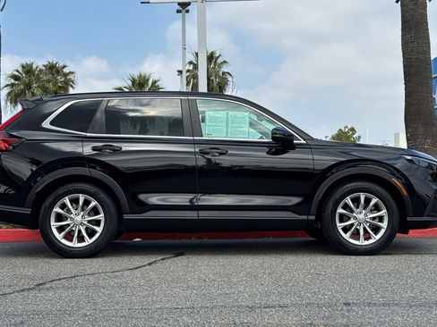 Used 2024 Honda CR-V EX image 7