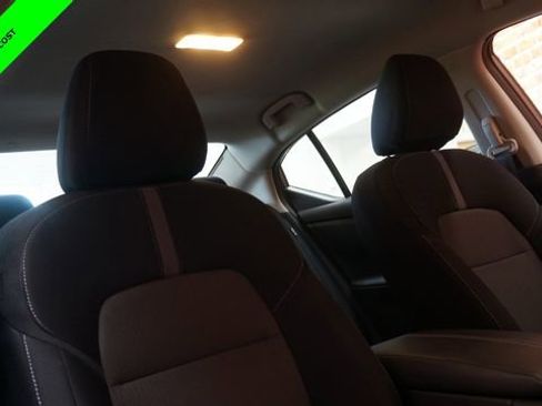 Certified 2023 Nissan Sentra SV FWD image 50
