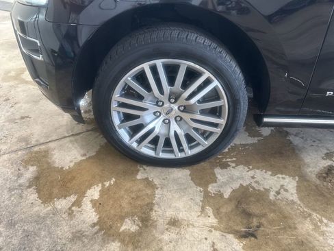 Used 2022 Ford Expedition Max Platinum image 42