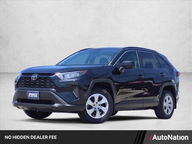 Used 2021 Toyota RAV4 LE FWD image 1