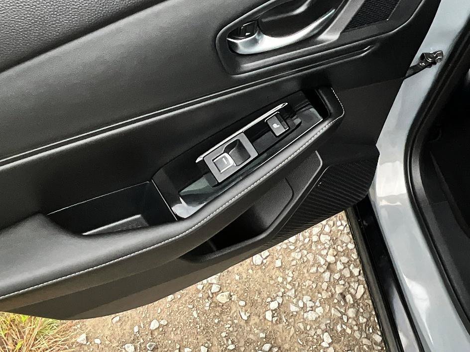 Used 2025 Honda Accord Touring image 25