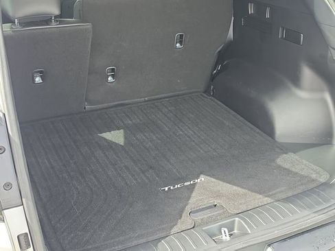Used 2024 Hyundai Tucson SEL w/ Convenience Package image 7