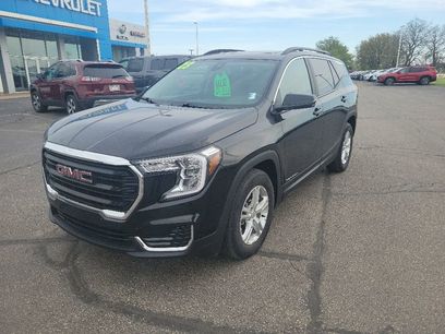 Used 2023 GMC Terrain SLE w/ Driver Convenience Package