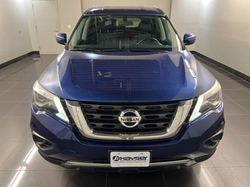 Used 2017 Nissan Pathfinder S AWD/4WD image 2