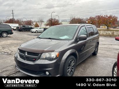 Used 2016 Dodge Grand Caravan R/T