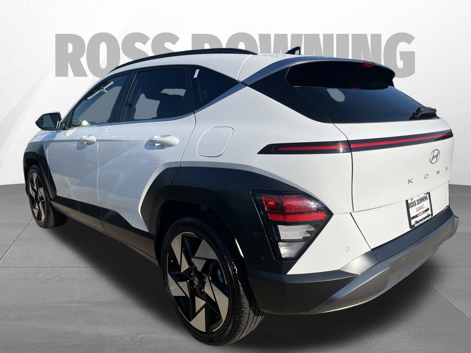 Used 2024 Hyundai Kona Limited FWD image 6