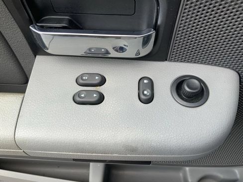 Used 2007 Ford F150 STX RWD image 15