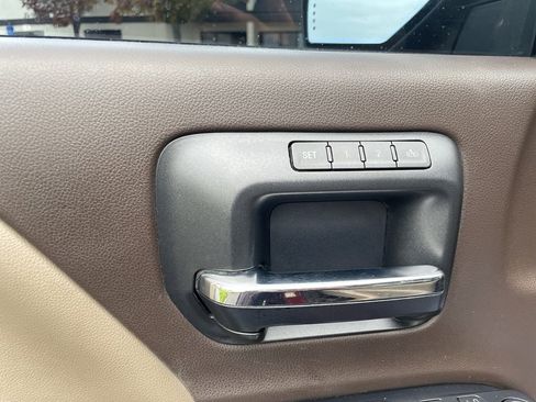 Used 2015 Chevrolet Silverado 2500 LTZ w/ Duramax Plus Package image 20