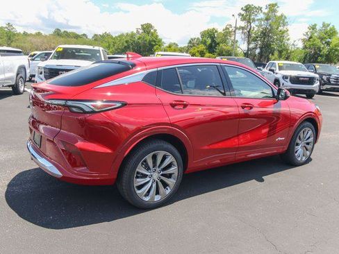 New 2026 Buick Envista Avenir FWD image 10