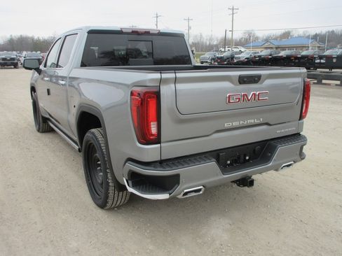 New 2026 GMC Sierra 1500 Denali w/ Denali Reserve Package image 9