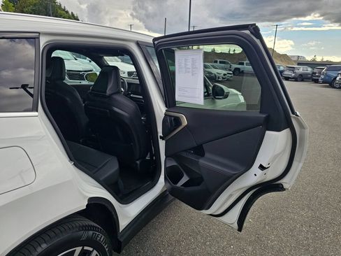 Used 2025 BMW X3 xDrive30i AWD/4WD image 24