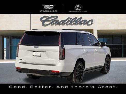 Certified 2023 Cadillac Escalade Sport Platinum w/ LPO, ONYX Package AWD/4WD image 3