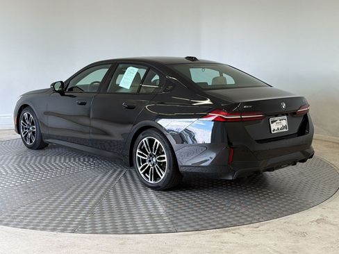 Certified 2024 BMW 530i xDrive w/ M Sport Package AWD/4WD image 3