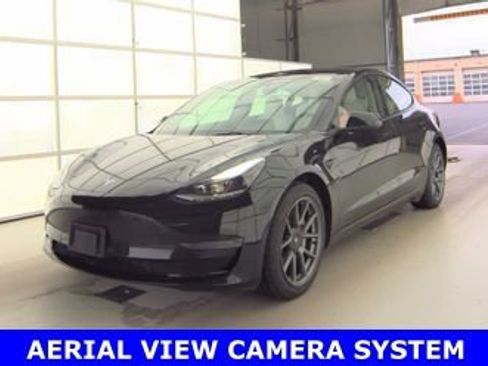 Used 2023 Tesla Model 3 Standard Range RWD image 2