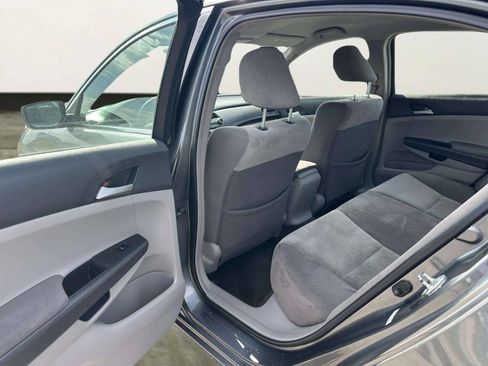 Used 2009 Honda Accord LX-P image 15