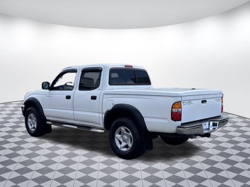 Used 2002 Toyota Tacoma PreRunner RWD image 5