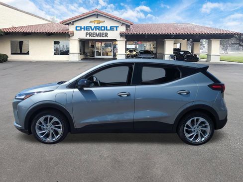 New 2027 Chevrolet Bolt LT w/ Comfort Package FWD image 5