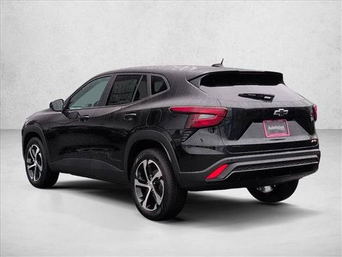 New 2026 Chevrolet Trax RS w/ Sunroof Package FWD image 9
