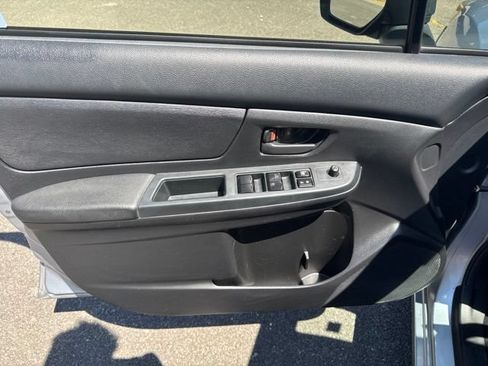 Used 2014 Subaru Impreza 2.0i AWD/4WD image 14
