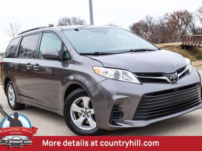 Used 2019 Toyota Sienna LE