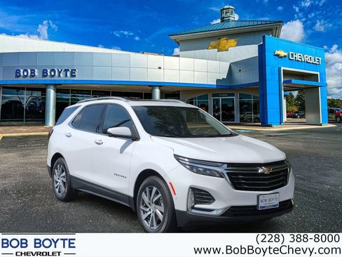 Used 2024 Chevrolet Equinox Premier FWD image 1