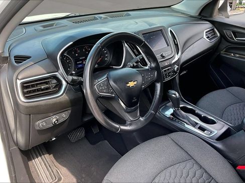 Used 2021 Chevrolet Equinox LT FWD image 16