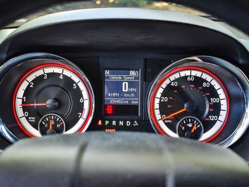 Used 2019 Dodge Grand Caravan GT image 18