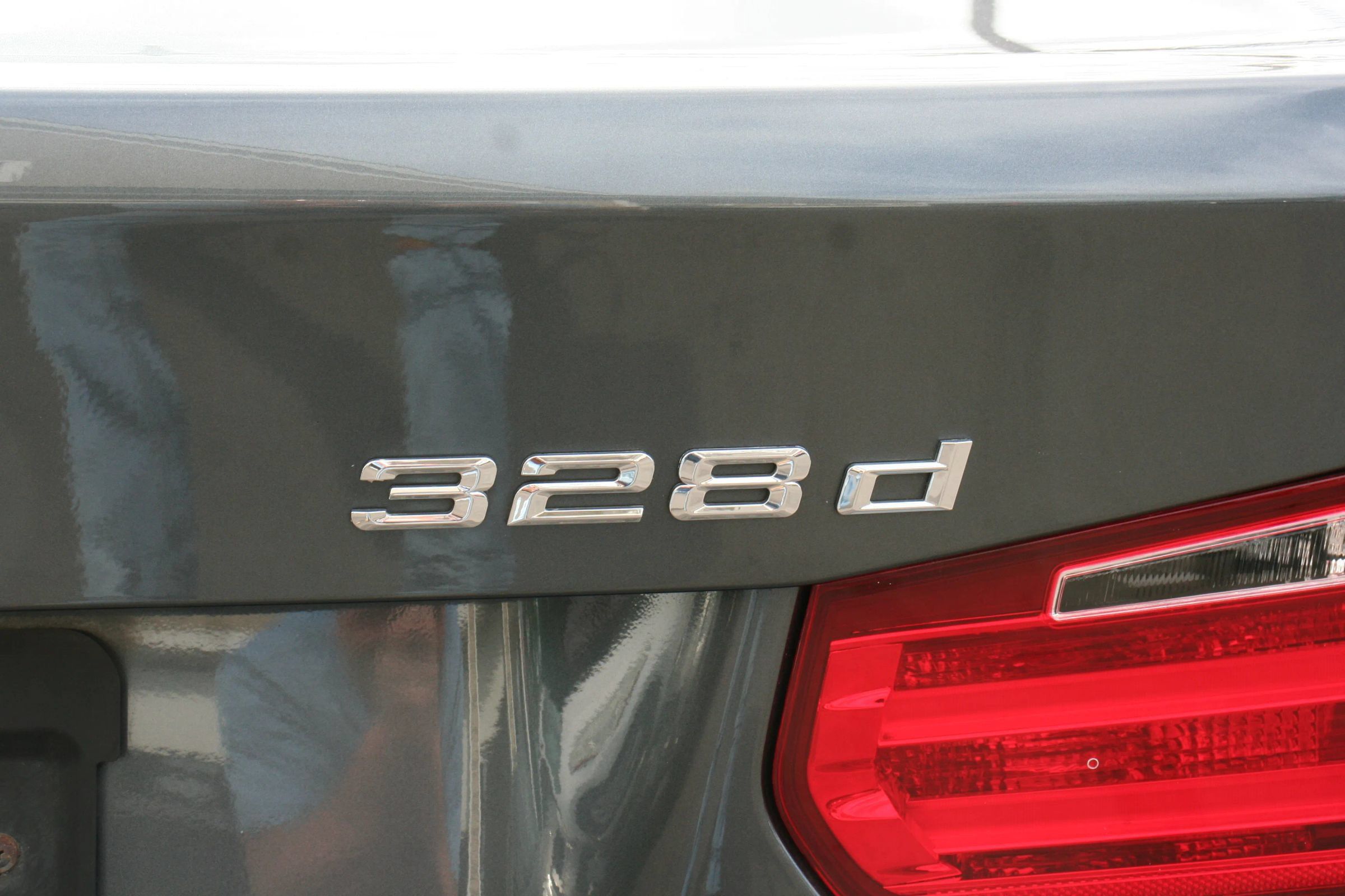 Used 2014 BMW 328d xDrive Sedan AWD/4WD image 4