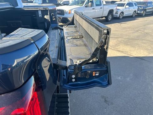 Used 2023 GMC Sierra 3500 AT4 w/ AT4 Preferred Package image 17