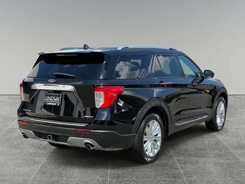 Used 2021 Ford Explorer Limited w/ Equipment Group 301A AWD/4WD image 10