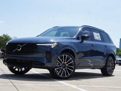 New 2026 Volvo XC90 B6 Ultra w/ Protection Package