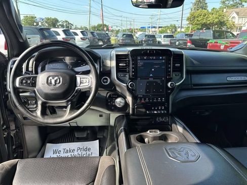 Used 2023 RAM 1500 Laramie AWD/4WD image 15