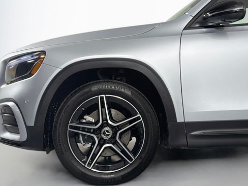 Used 2025 Mercedes-Benz GLB 250 image 9