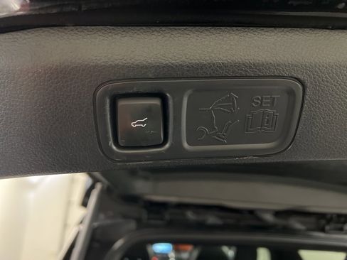 Used 2021 Lincoln Navigator L Reserve image 45