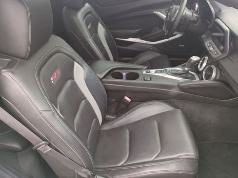 Used 2016 Chevrolet Camaro SS image 22