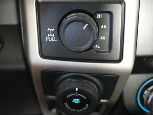 Used 2019 Ford F150 Lariat w/ Equipment Group 501A Mid AWD/4WD image 21