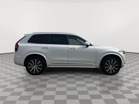 Used 2024 Volvo XC90 B5 Core AWD/4WD image 7