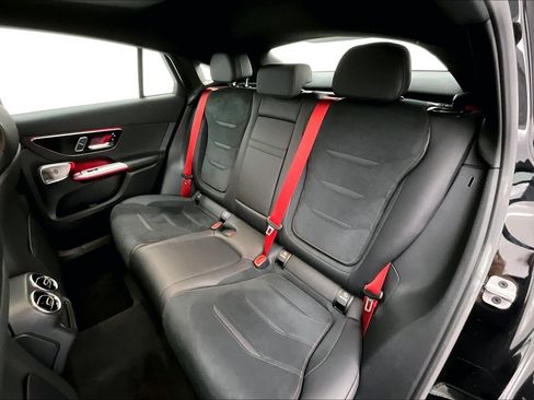 Used 2026 Mercedes-Benz GLC 43 AMG 4MATIC image 18