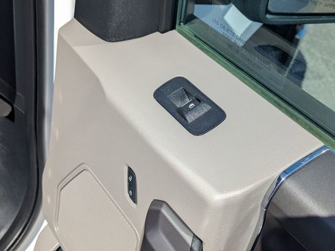 Used 2019 Ford F150 XLT w/ XTR Package image 34