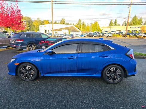Used 2019 Honda Civic EX image 4