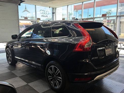 Used 2017 Volvo XC60 T5 Dynamic w/ Advanced Package AWD/4WD image 15