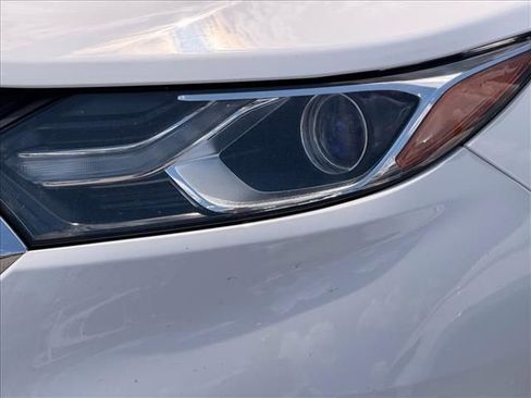 Used 2018 Chevrolet Equinox LS AWD/4WD image 6