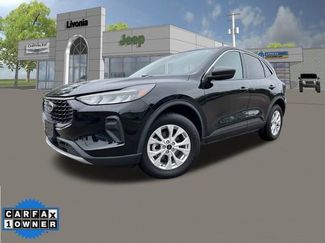 Used 2024 Ford Escape Active image 1